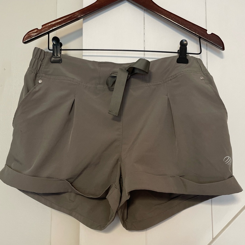MPG Army Green Athletic Shorts Size Medium
